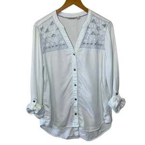 Holding Horses Faded Blue Western Embroidered Roll Tab Sleeve Button Up Top Smal